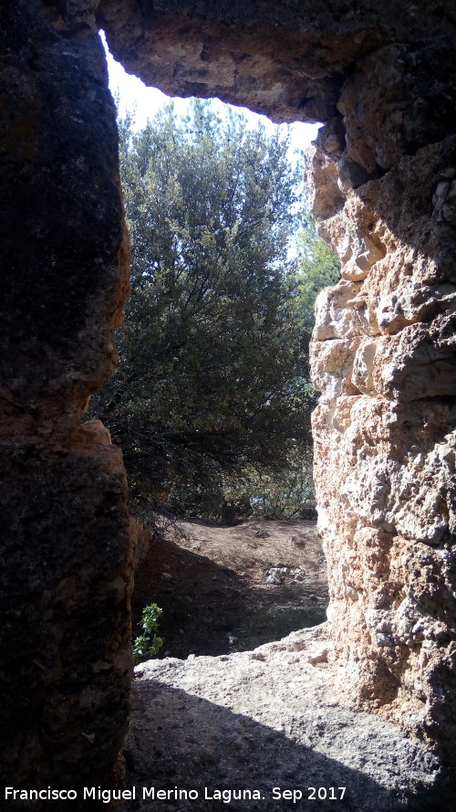 Castillo de Bujaraizar - Castillo de Bujaraizar. Puerta de la Torre del Homenaje