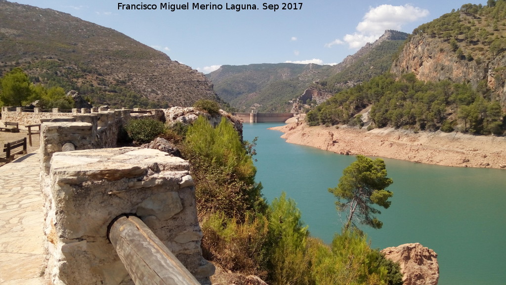 Pantano del Tranco - Pantano del Tranco. Desde el Mirador del Control Viejo