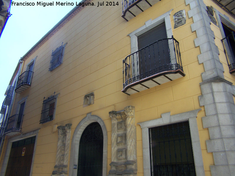 Casa del Rey Fernando - Casa del Rey Fernando. Fachada