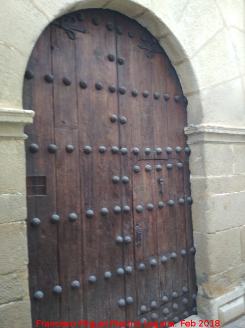 Puerta - Puerta. Calle Horno de San Pablo - beda