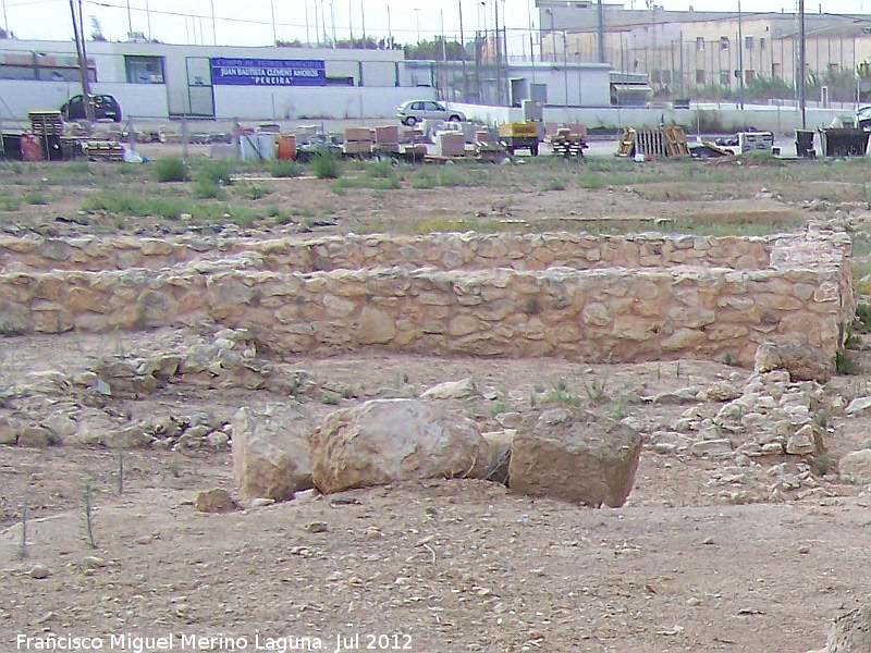 Factora romana de salazones de Picola - Factora romana de salazones de Picola. Edificaciones