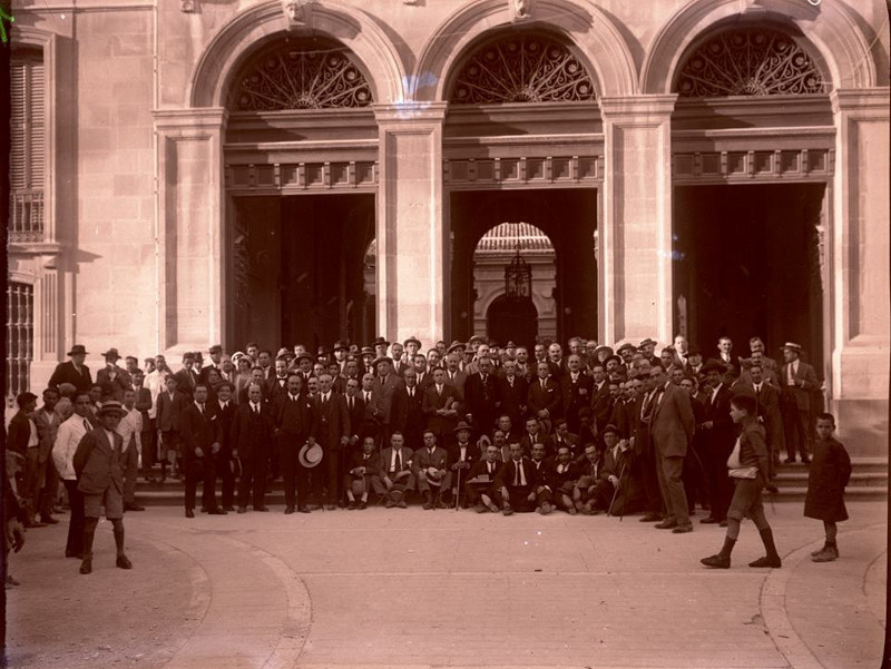 Palacio de la Diputacin - Palacio de la Diputacin. Foto antigua. Fotografa de Bonifacio de la Rosa Martnez