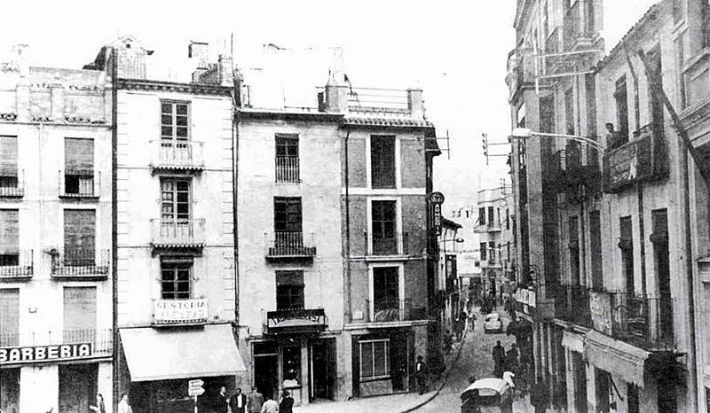 Calle Virgen - Calle Virgen. Foto antigua. Antigua calle Julio Burell (Virgen de la Capilla)