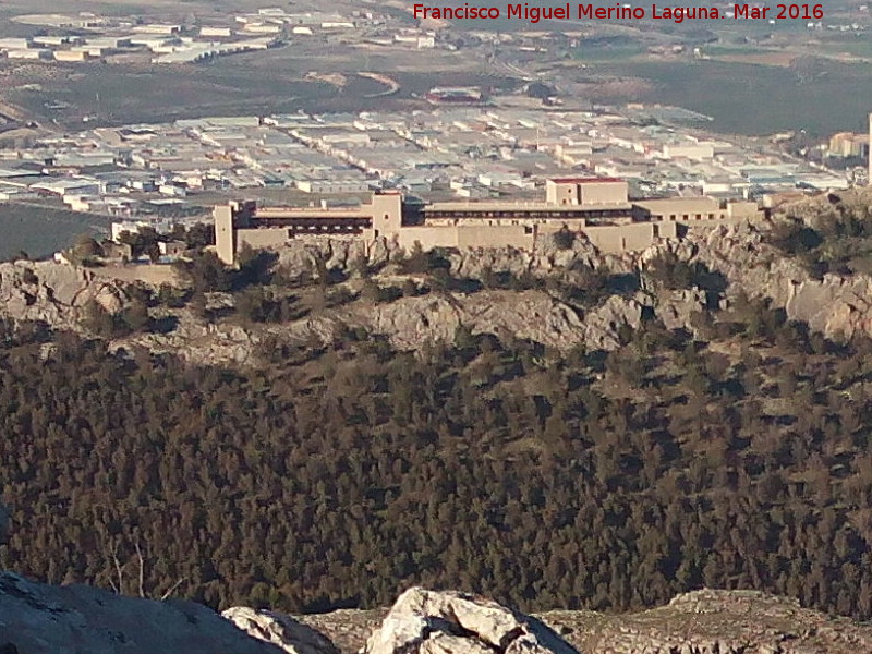 Castillo Viejo de Santa Catalina - Castillo Viejo de Santa Catalina. Desde la Pea de Jan