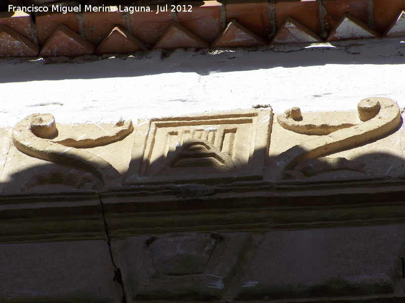 Casa de la Calle del Carmen n 8 - Casa de la Calle del Carmen n 8. Dintel del balcn