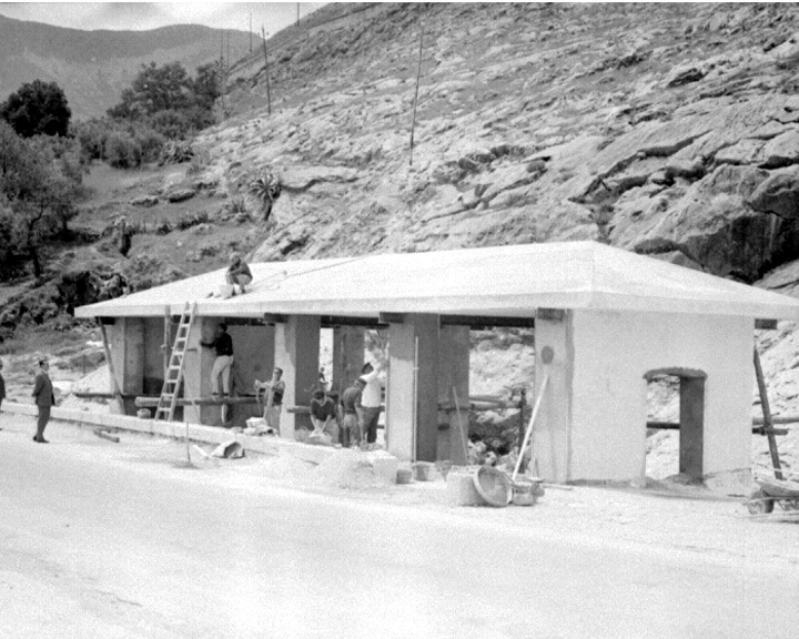 Lavadero de la Fuente de la Pea - Lavadero de la Fuente de la Pea. Foto antigua. Reconstruccin