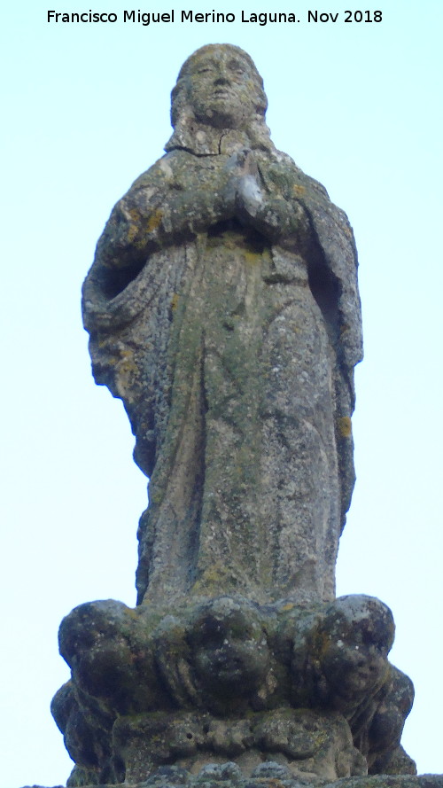 Fuente del Triunfo - Fuente del Triunfo. Virgen