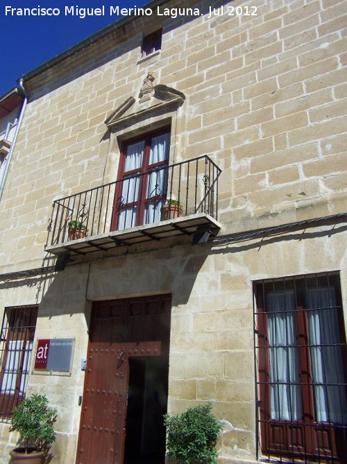 Casa de la Plaza lvaro de Torres n 2 - Casa de la Plaza lvaro de Torres n 2. Fachada