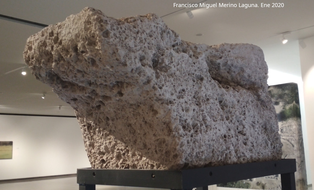 Palacio ibero del Cerro de la Merced - Palacio ibero del Cerro de la Merced. Sillar