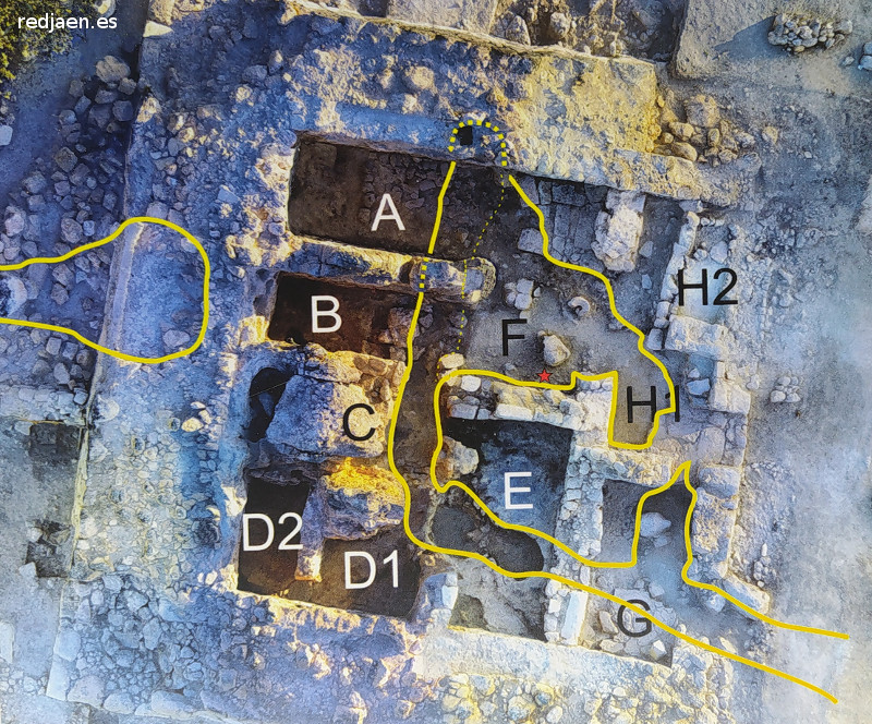 Palacio ibero del Cerro de la Merced - Palacio ibero del Cerro de la Merced. Expolios