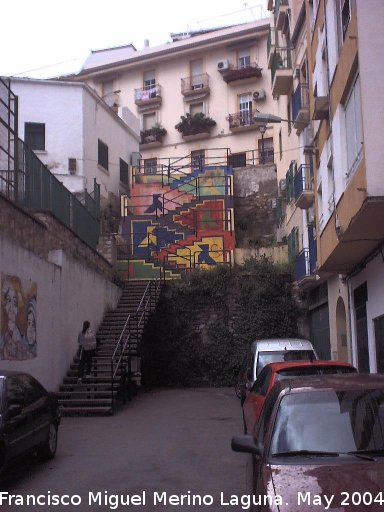 Calle Cao del Agua - Calle Cao del Agua. Desnivel que aprovechaba la muralla de Jan