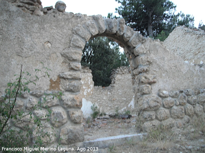 Aldea El Bodegn - Aldea El Bodegn. Arco de medio punto