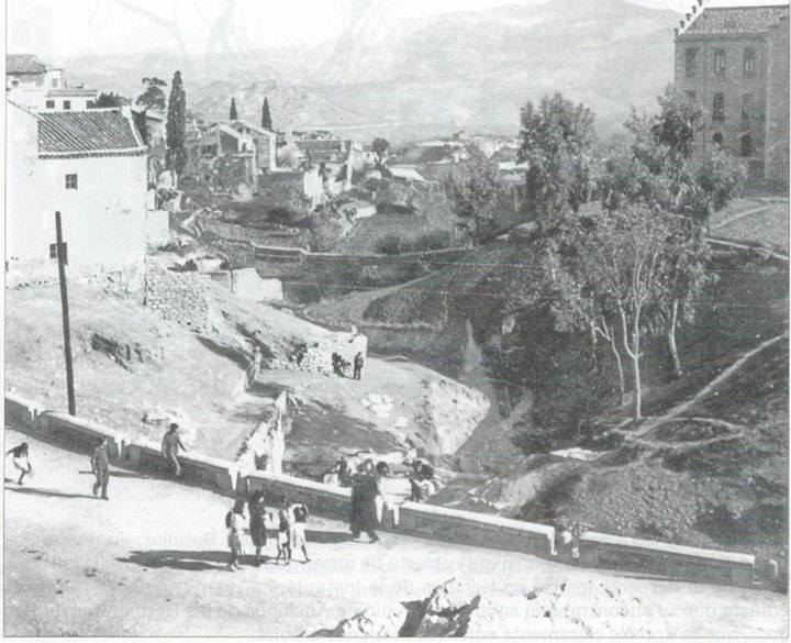 Senda de los Huertos - Senda de los Huertos. Foto antigua. Puente de Santa Ana y Senda de los Huertos