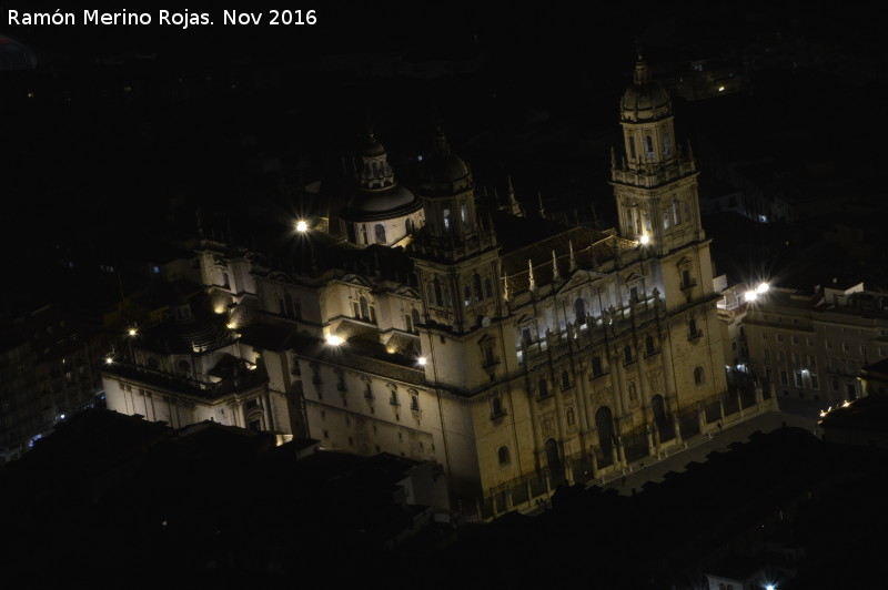 Catedral de Jan - Catedral de Jan. De noche