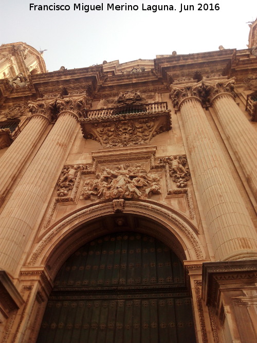 Catedral de Jan. Fachada - Catedral de Jan. Fachada. Calle de la Puerta del Perdn