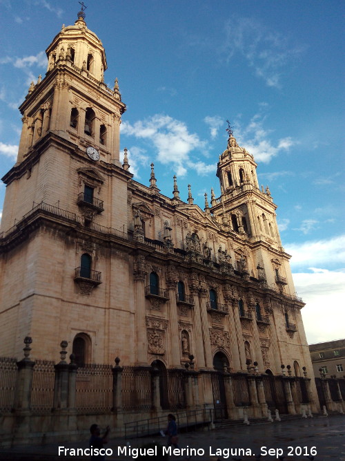 Catedral de Jan. Fachada - Catedral de Jan. Fachada. 