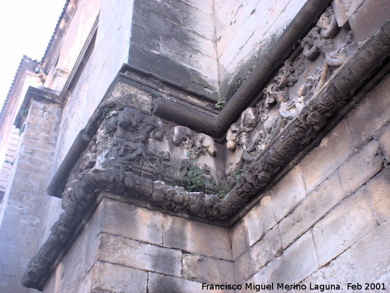 Catedral de Jan. Fachada gtica - Catedral de Jan. Fachada gtica. Tercer contrafuerte empezando por la derecha