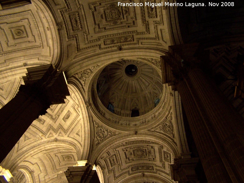 Catedral de Jan. Interior - Catedral de Jan. Interior. 