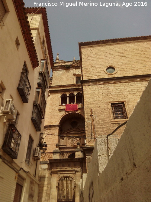 Catedral de Jan. Fachada Sur - Catedral de Jan. Fachada Sur. Durante la Obtensin del Santo Rostro