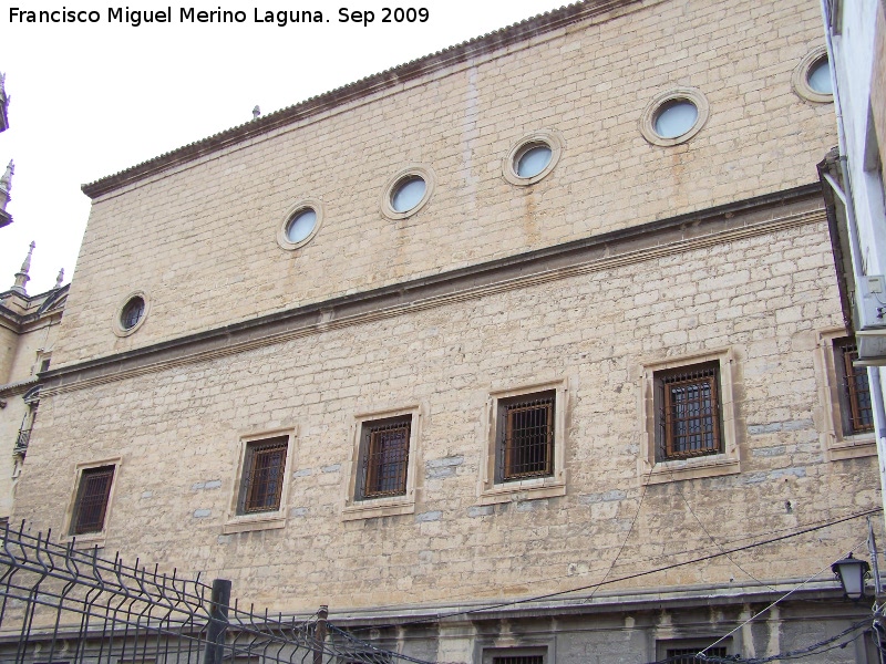 Catedral de Jan. Fachada Sur - Catedral de Jan. Fachada Sur. Exterior de la Sacrista