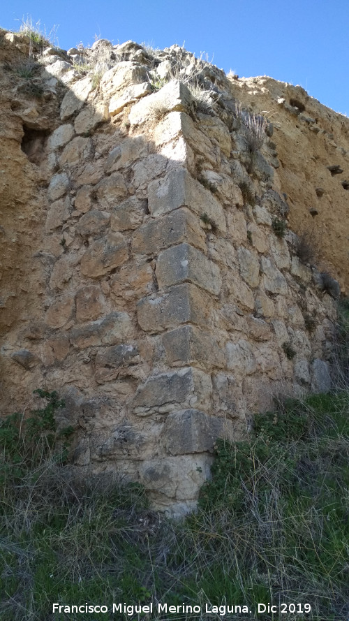 Muralla de Jan. Torren Sur II - Muralla de Jan. Torren Sur II. Podium de acceso al adarve