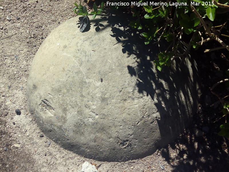 Casera del Portichuelo - Casera del Portichuelo. Esfera ptrea. Bala de catapulta?