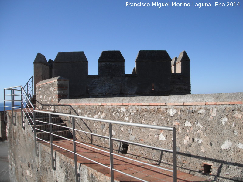 Castillo de Salobrea. Torre del Homenaje - Castillo de Salobrea. Torre del Homenaje. Adarve para llegar a la azotea