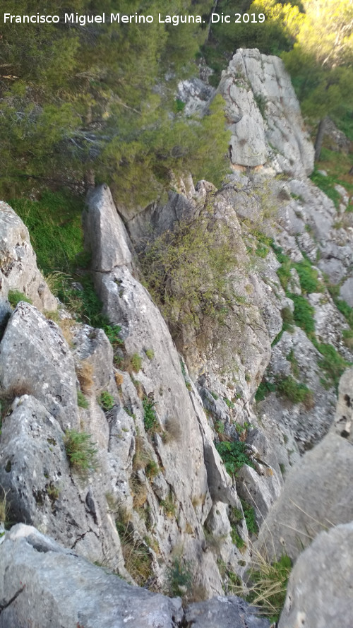 Cerro de Santa Catalina - Cerro de Santa Catalina. Paredes rocosas del la ladera norte