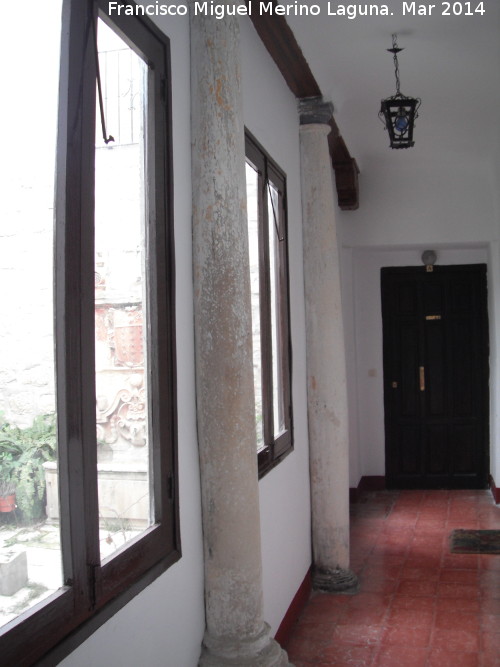 Palacio de los Salazares - Palacio de los Salazares. Columnas del patio porticado