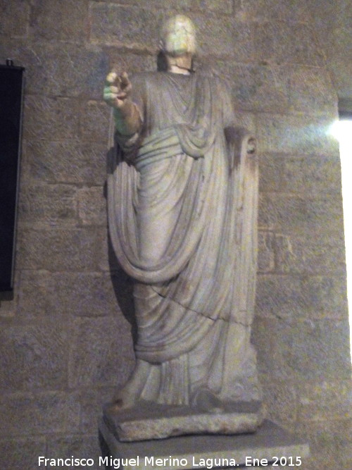 Museo Provincial - Museo Provincial. Estatua romana