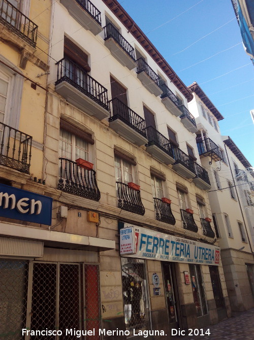 Edificio de la Calle Colegio n 1 - Edificio de la Calle Colegio n 1. Fachada de la Calle Maestra