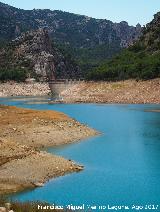 Pantano del Quiebrajano. En sequa