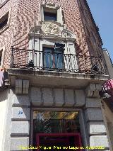 Edificio de la Caja de Ahorros de Crdoba. Balcn