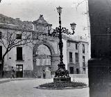 Fuente de la Magdalena. Foto antigua. Archivo IEG