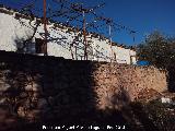 Cortijo de Luisica. Muro de nivelacin