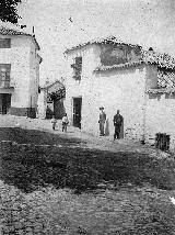 Casa del Agua. La fotografa es de 1909 y fue realizada por Bonifacio de la Rosa