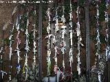 Cueva de las Ofrendas de Chircales. Exvotos