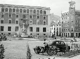 Fuente de la Glorieta de Blas Infante. Foto antigua