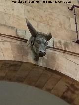 Plaza Mayor. Cabeza de toro