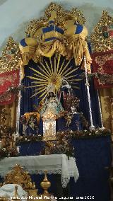 Iglesia de San Juan Bautista. Portal de Bel�n en el retablo por Navidad