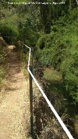 Sendero Ro Caamares. 