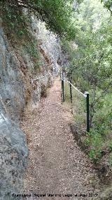 Sendero Ro Caamares. 