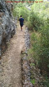 Sendero Ro Caamares. 