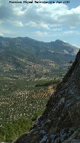 Pen del Guante. Desde la Cueva del Clarillo