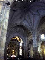 Baslica de San Ildefonso. Interior. Nave central