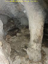 Cueva de los Esqueletos. 