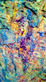 Pinturas rupestres del Abrigo de Mingo. Tratada con Dstretch