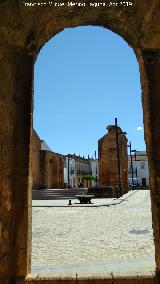 Muralla de Niebla. Puerta del Socorro. Acceso a intramuros