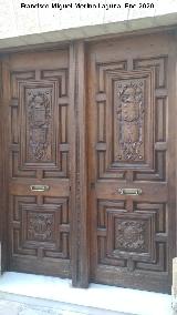 Casa de la Calle Antonio Moreno n� 31. Puertas