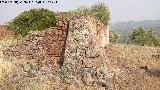 Cortijo de los Burguillos. Contrafuerte